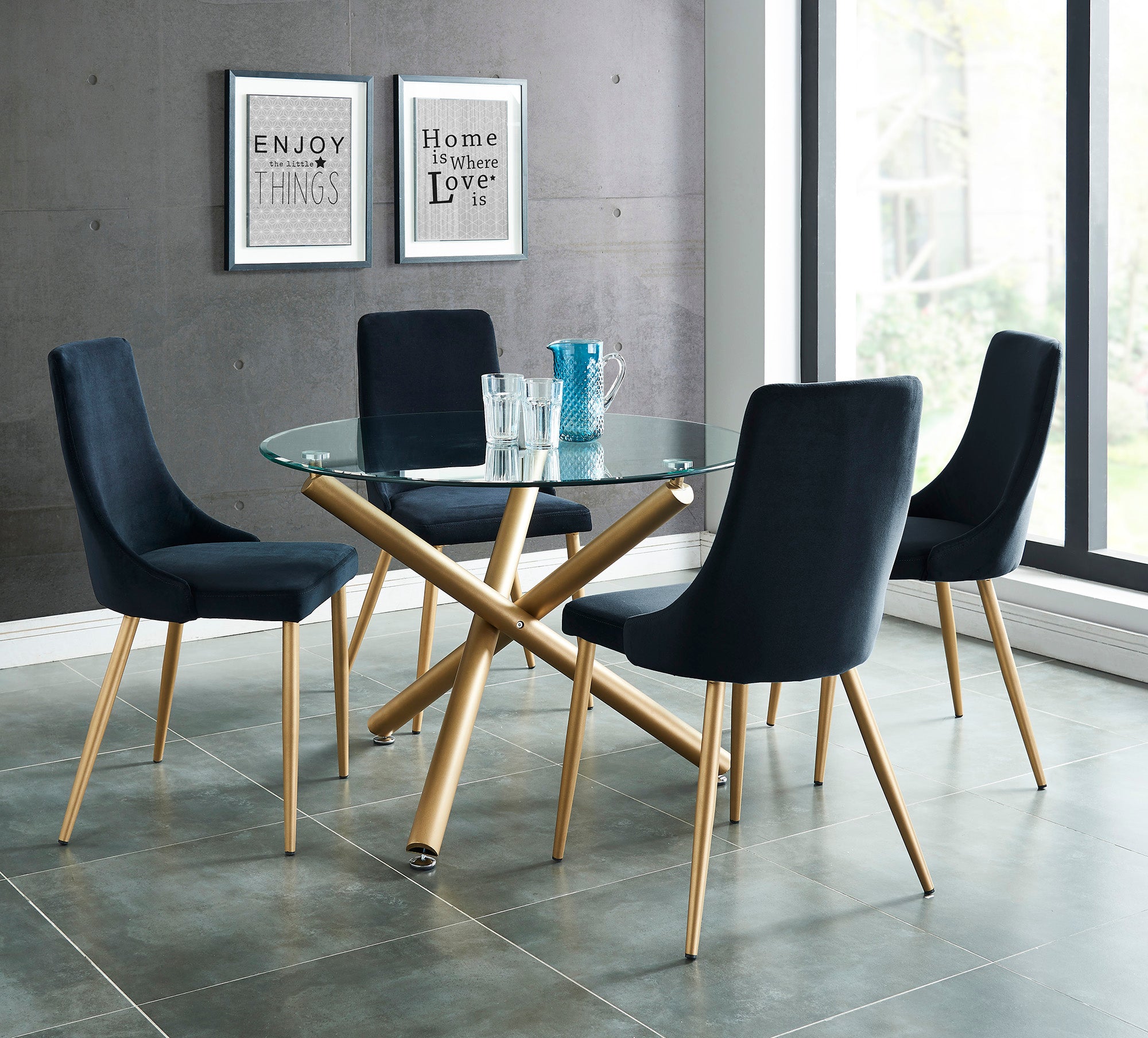 Carmilla Round Dining Table, 40"